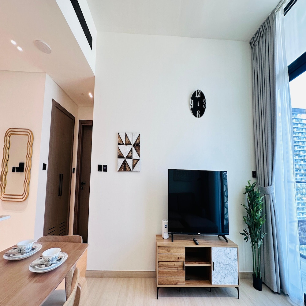 OYO HOME 1479 Premium 1-bed Apartment