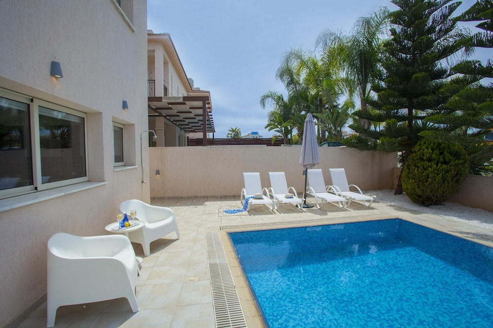 Villa Michelle 2 in Protaras