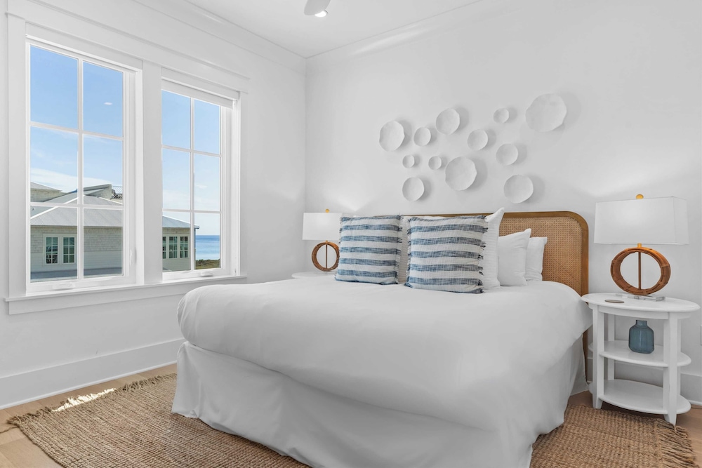 Sleeps 24 Beach Retreat w/ Pool, Rooftop Deck, Steps to Inlet Beach & Near Rosemary, Alys, Seacrest Dining & Shops The Palm 30A by Avantstay