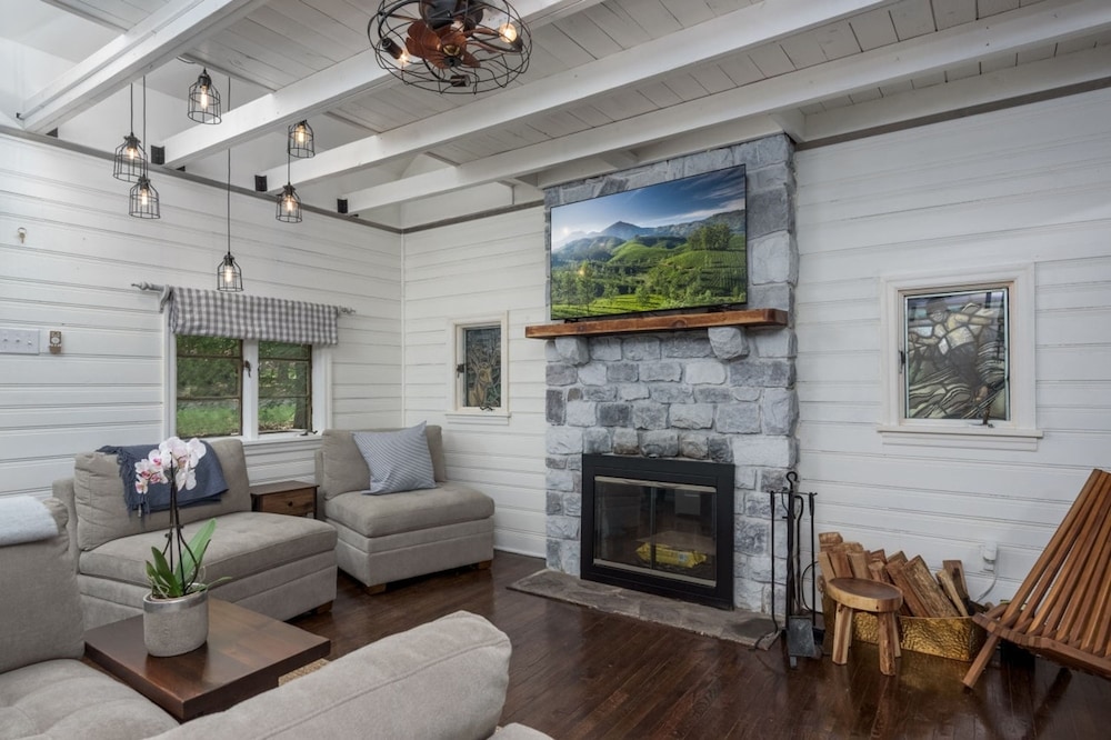 The Biddle House by Avantstay Breathtaking Views