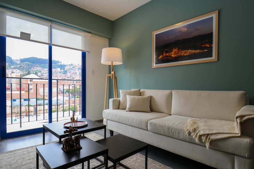w Delightful 1BR w Perfect Balcony in Cusco