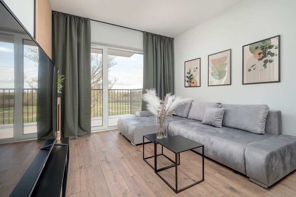Apartment Stacja Łódź Estate by Renters