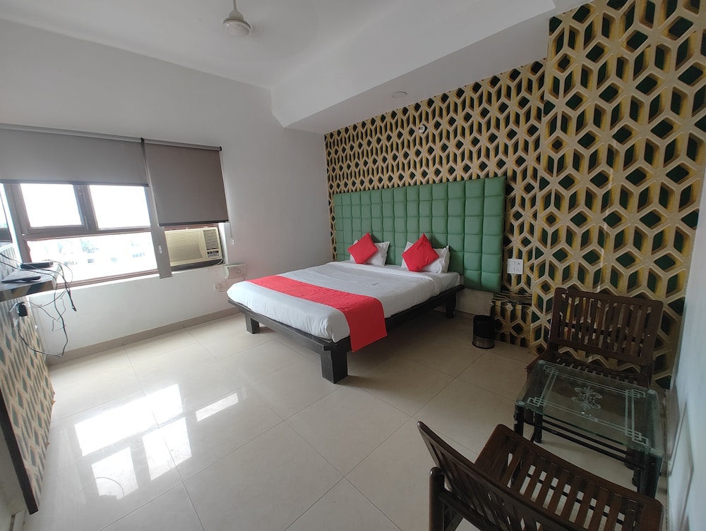 Apex Hotel view 3