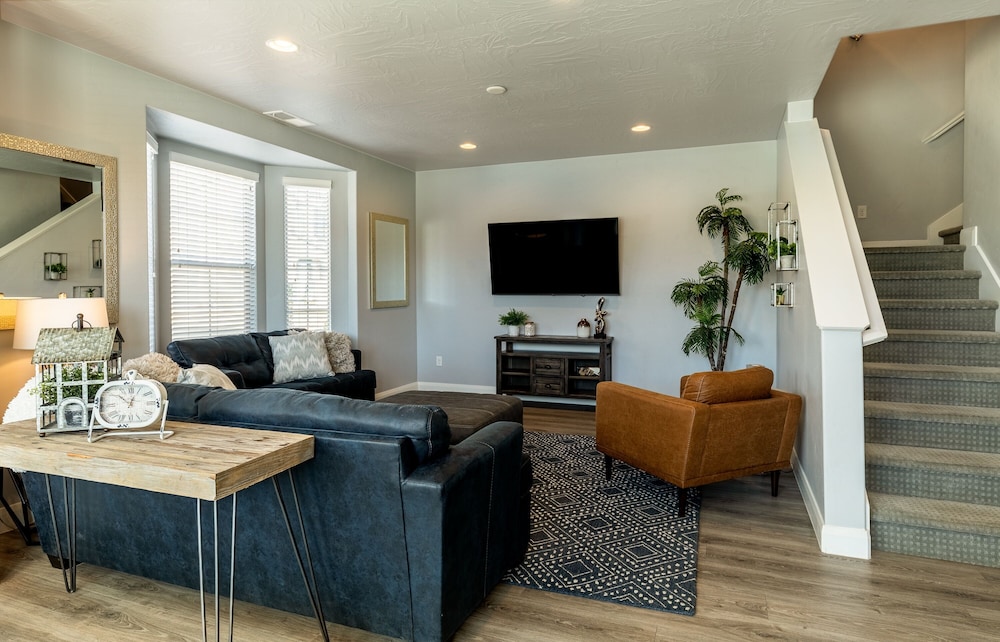 Sun Villa 3 Bedroom Townhouse