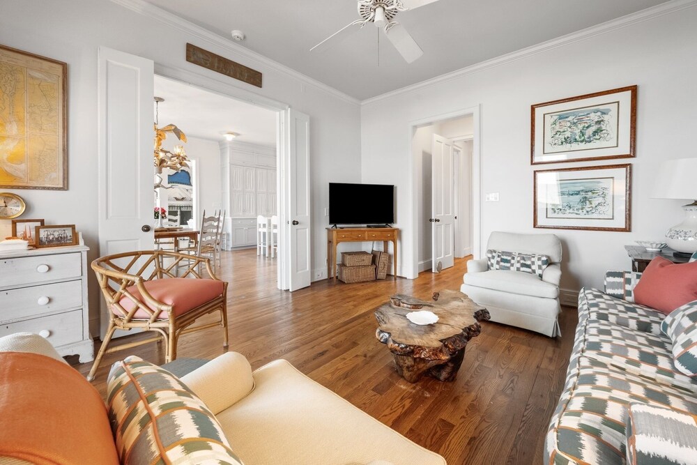 Summertide 5 Bedroom Home