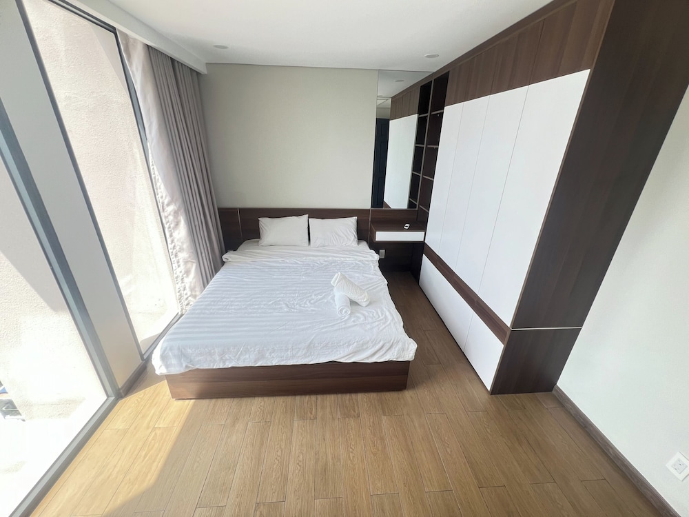 Luxury The Goldview Apartment - Saigon Center Riverside