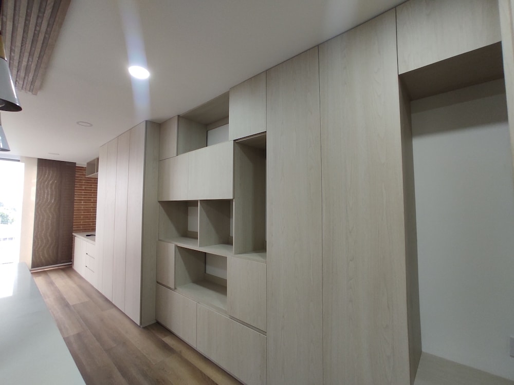 Modelia Living & Parking