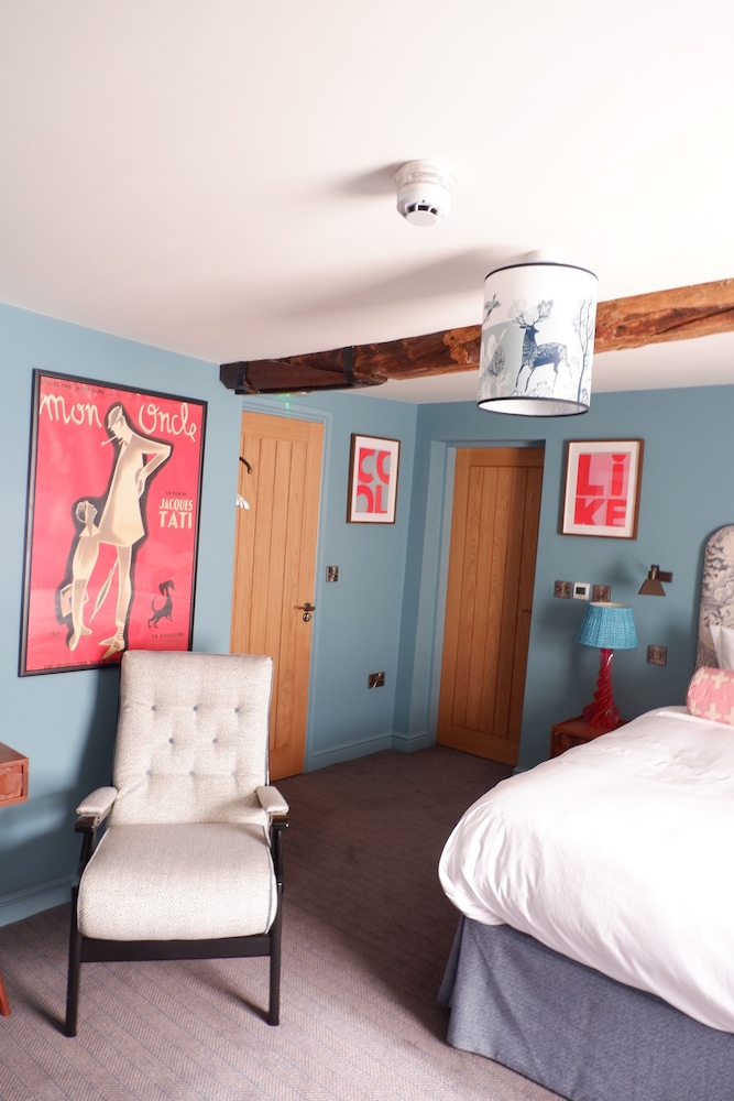 The New Inn - Yealand view 3