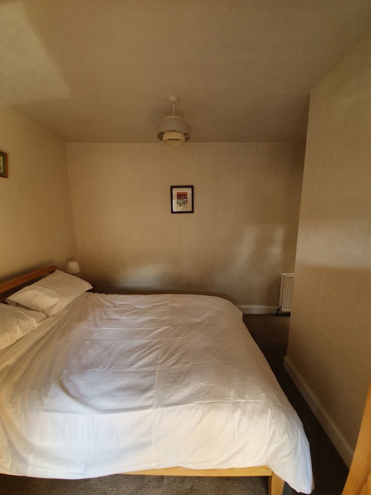 Kenneth Street Apartment view 4
