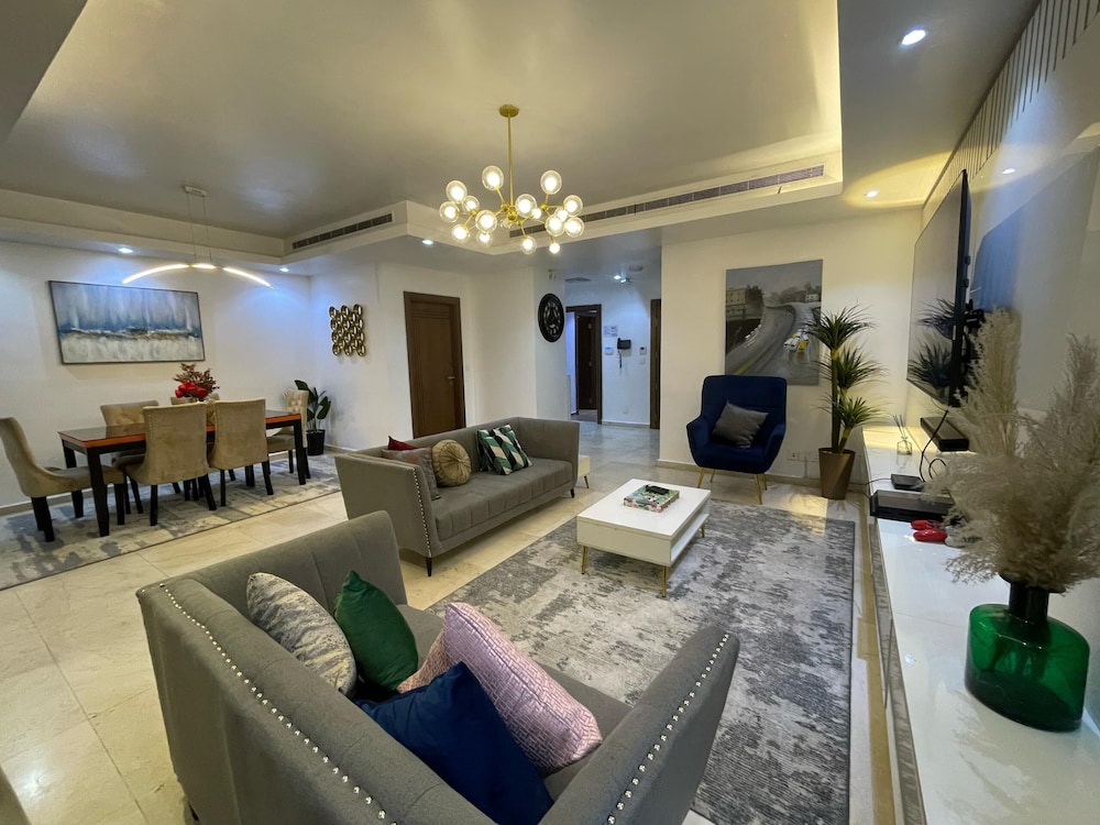 2beroom Apartments in Eko Atlantic City