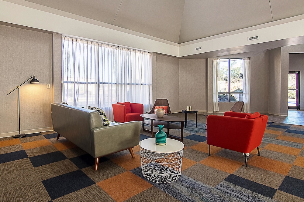 Americus Vacations - Econo Lodge - Property Image 4