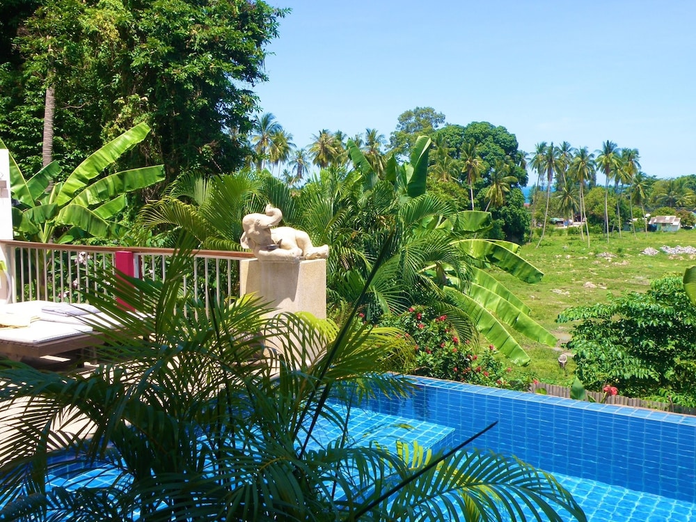Pink House Samui