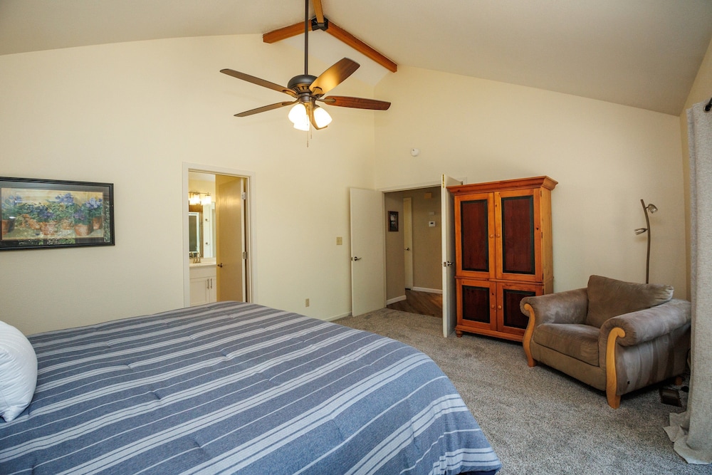 Tan Oak 15 4 Bedroom Home