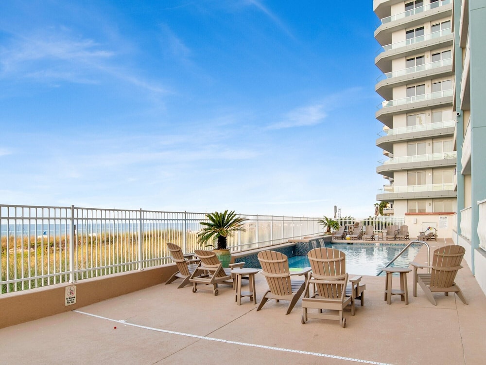 Emerald Key by Southern Vacation Rentals