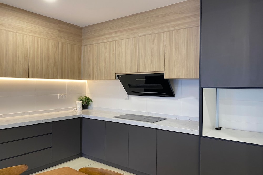 The Reizz Residence by Emily in Town