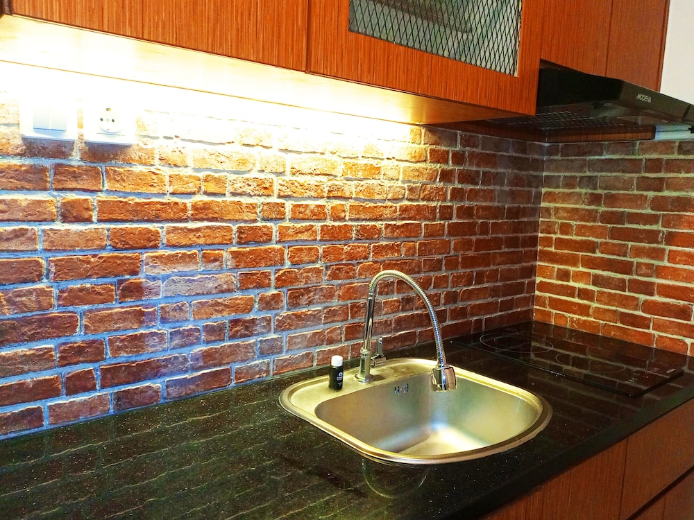 Fancy And Comfortable Studio At Mataram City Apartment view 5