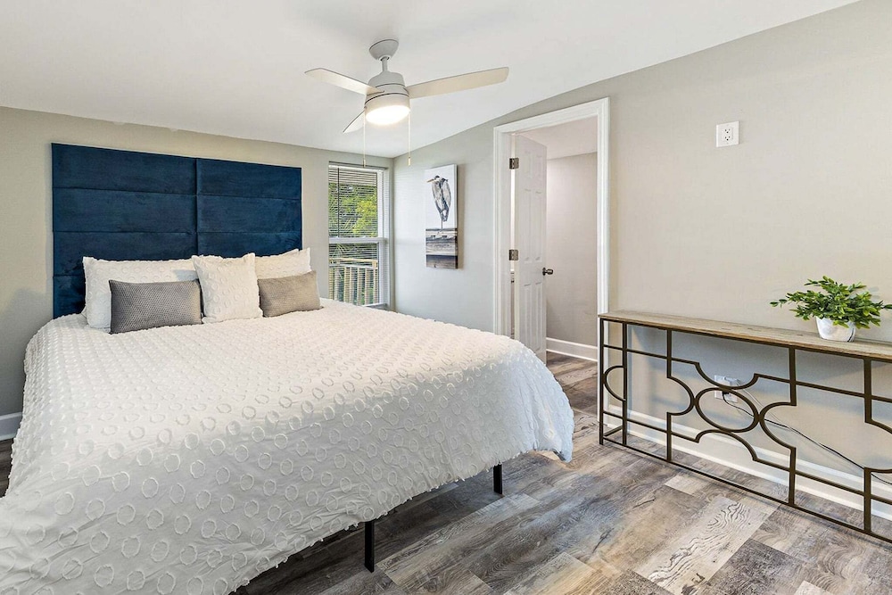Coastal Dreams 1308 5 Bedroom Home