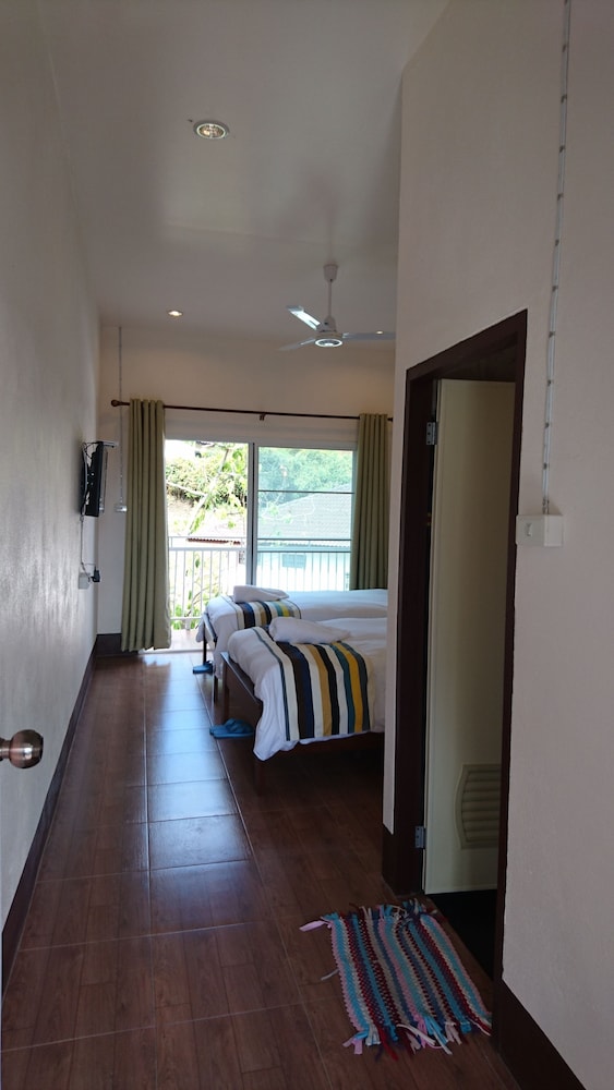 Shin Sane Guesthouse