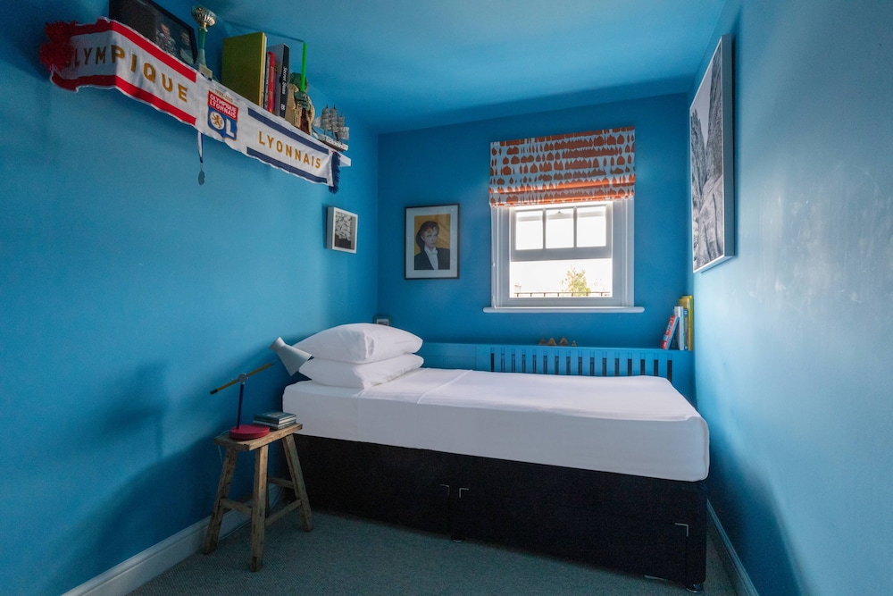 Lyme Terrace by Onefinestay