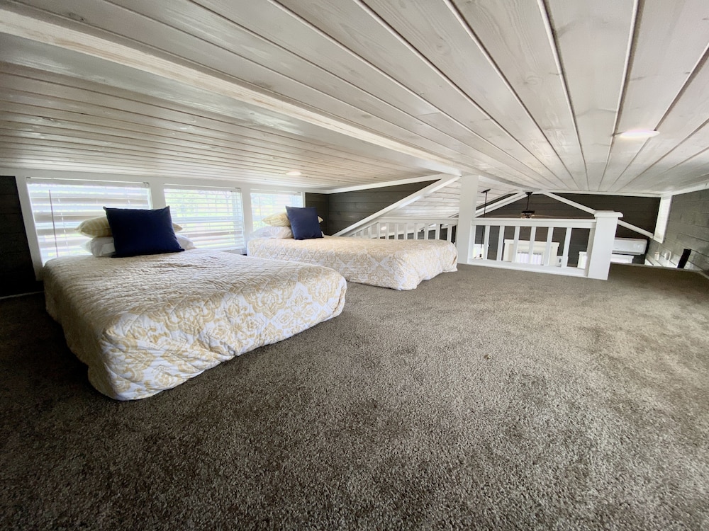 Resort at Fredericksburg Unit 7 view 3