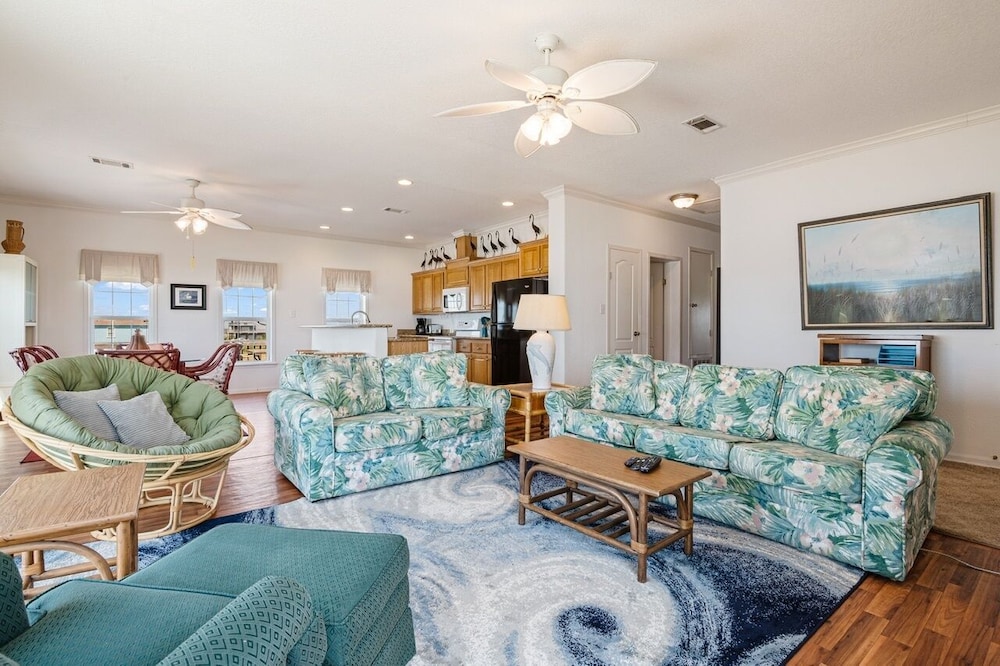 Camelot 2 Bedroom Home