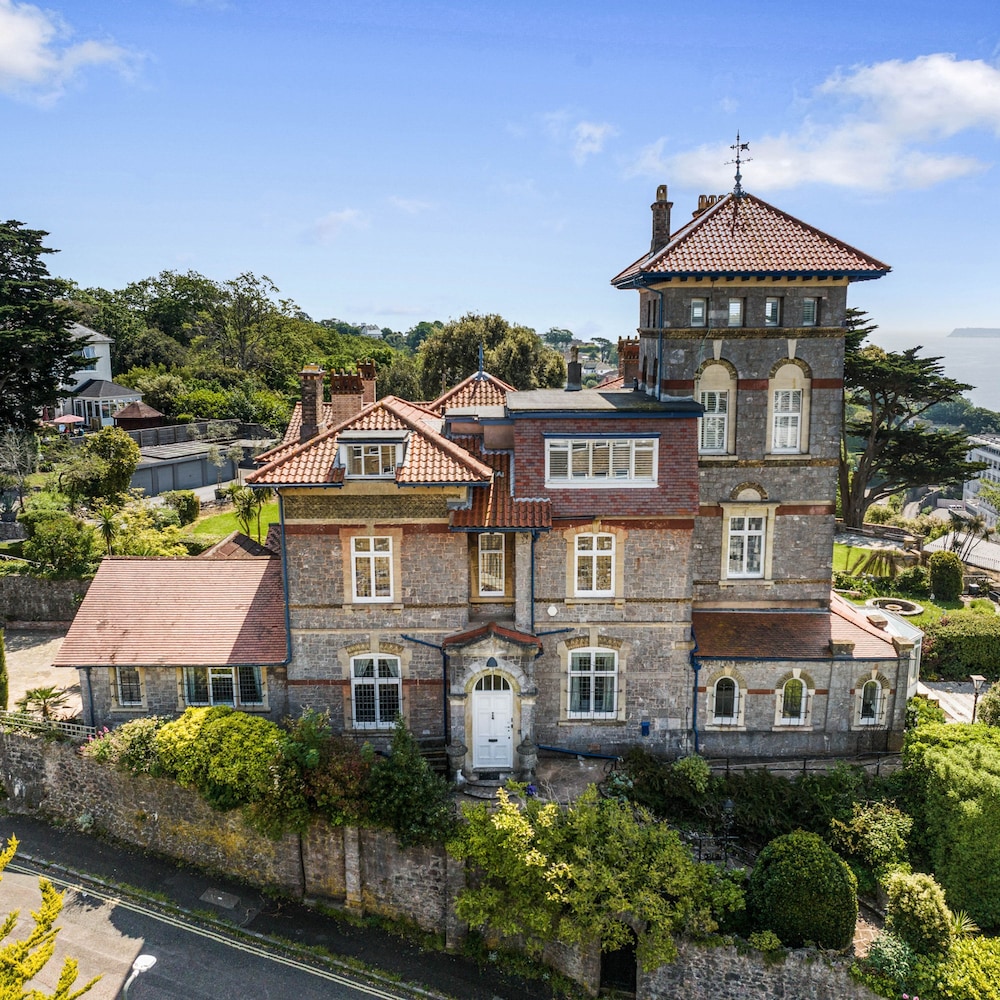 Vane Tower- Historic Retreat With Panoramic Sea Views