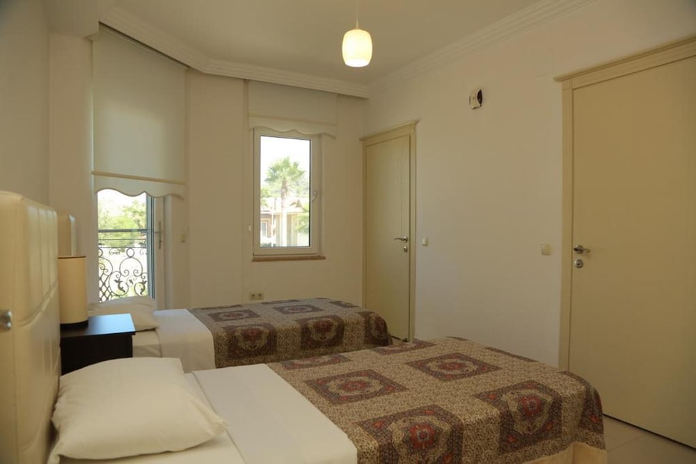Villa Zuhal Dalyan 5 Bedrooms