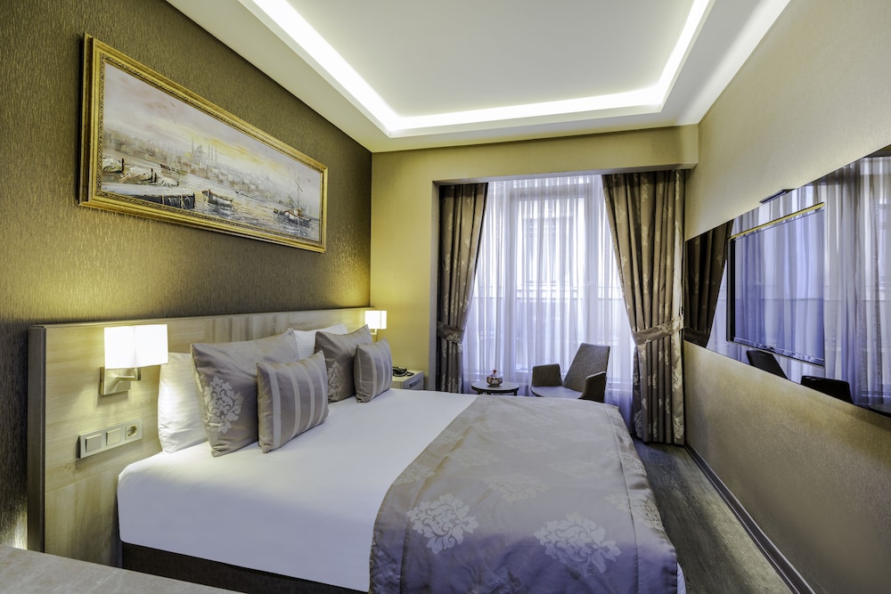 Ayramin Deluxe Hotel - Image 51