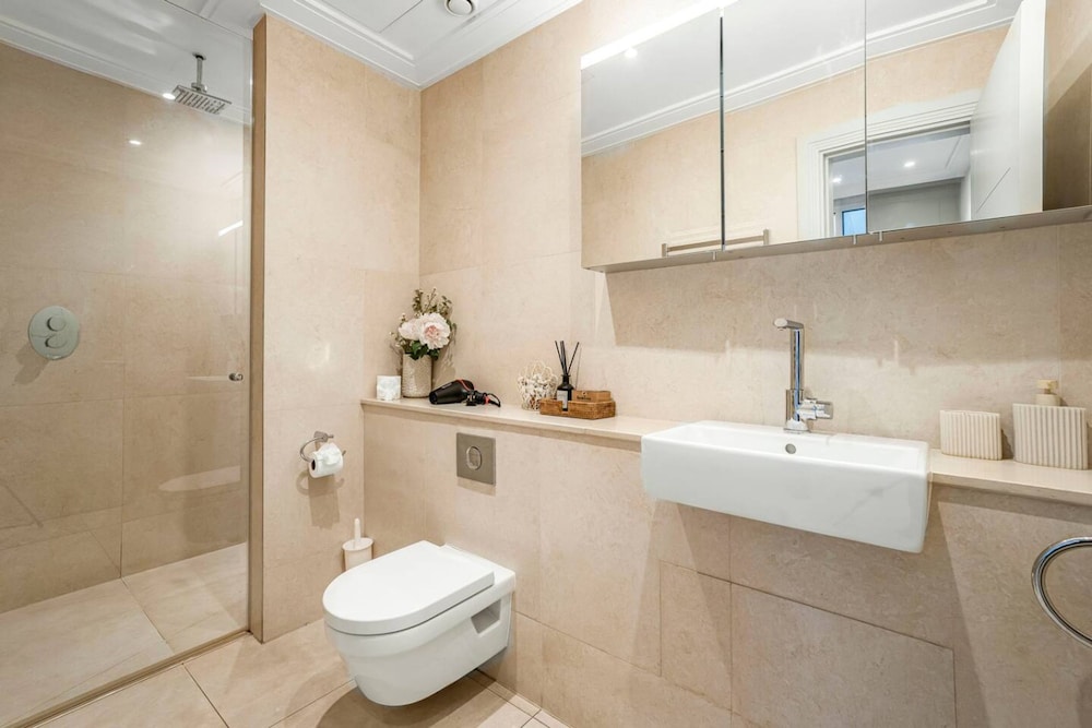 Ultra Luxury Mayfair Home Park Lane Location