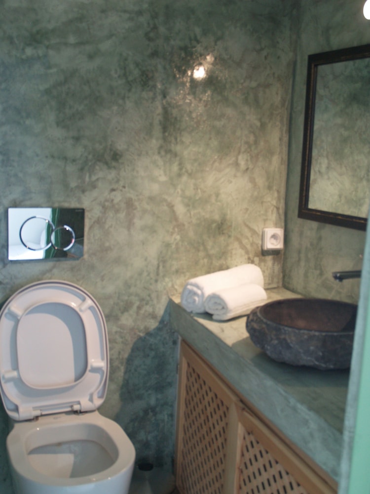 Photo 30