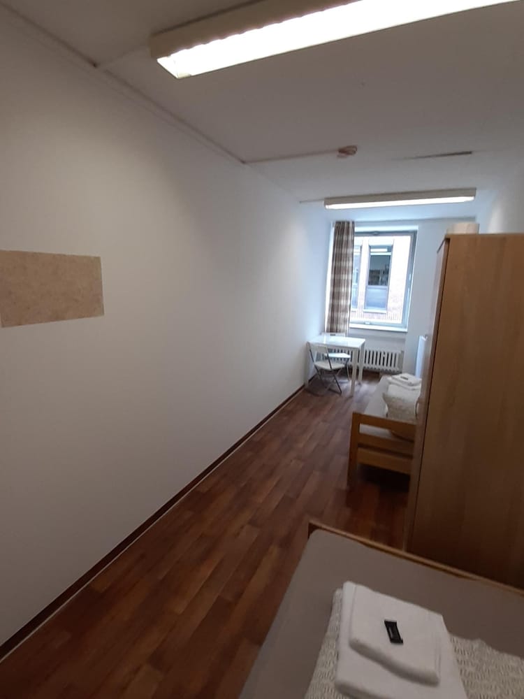 2-Rent Group Hostel Zimmer&Apartments GKP2