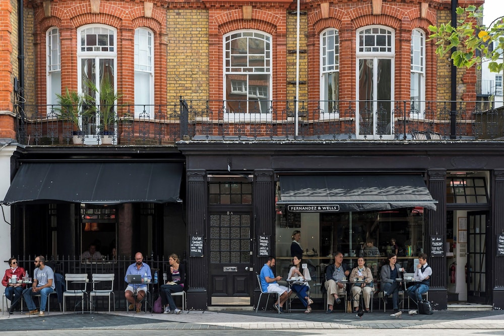 Courtfield Road II by Onefinestay