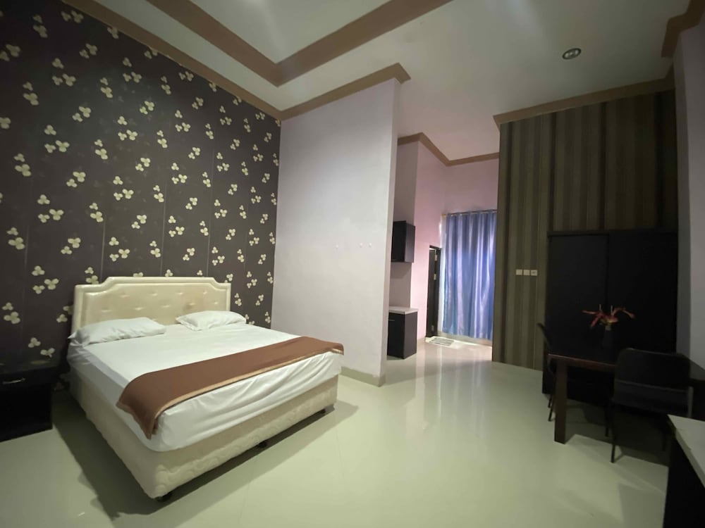 Hotel O near Universitas Palangka Raya