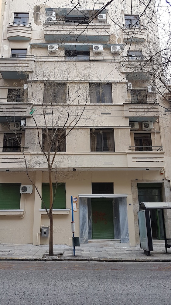 Erra - Carmine - Athens Center,150m²,6 BD,3 BATH
