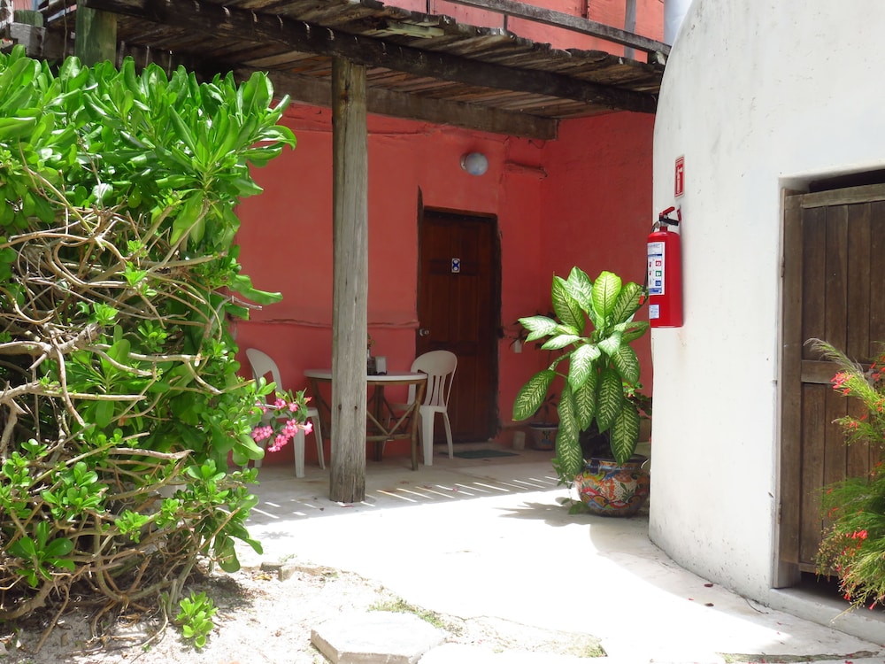 Acamaya Reef Cabanas - Caravan Park