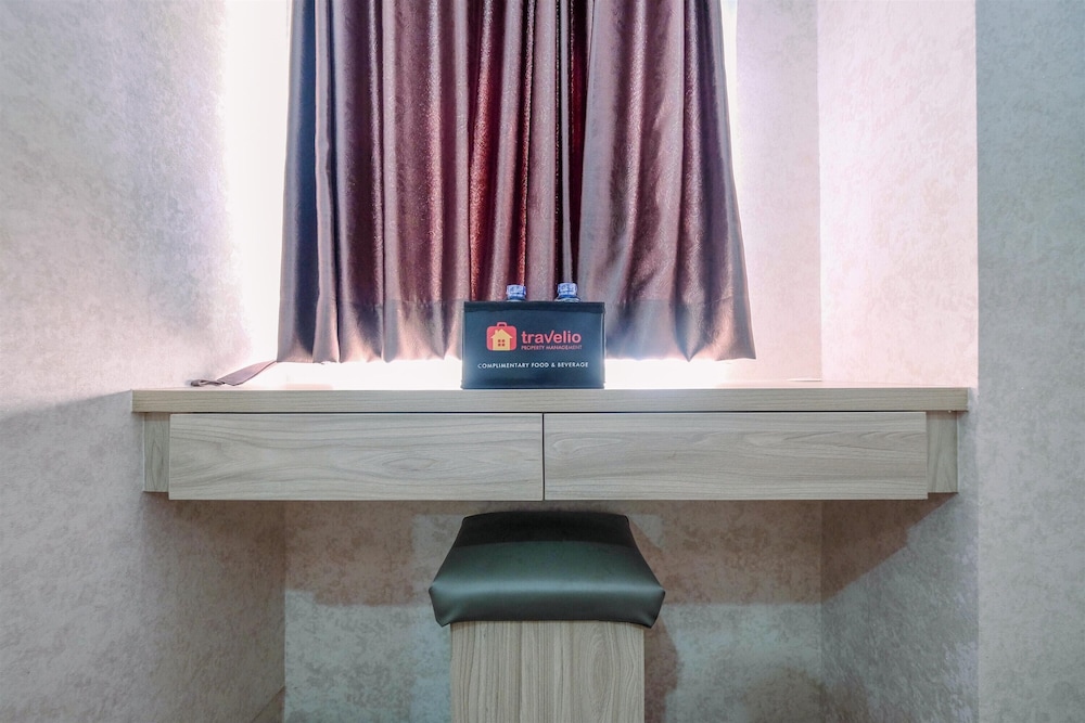 Strategic Studio At Springlake Summarecon Apartment Bekasi view 3