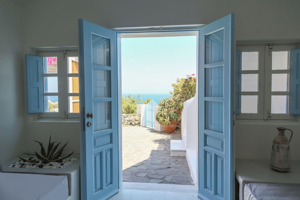 SunSea Living Suites