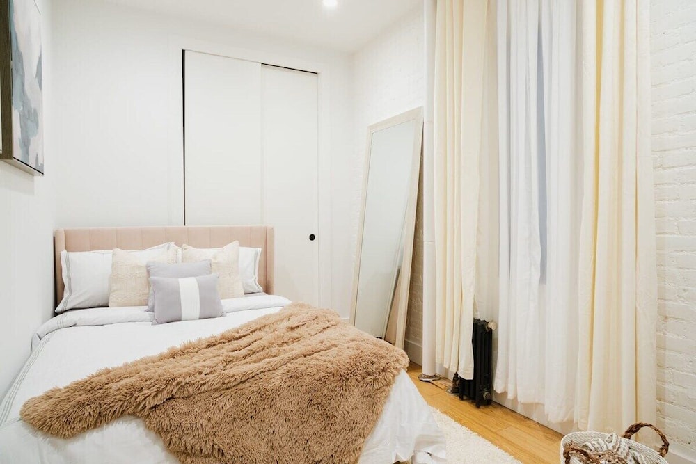1288 UES Apartments