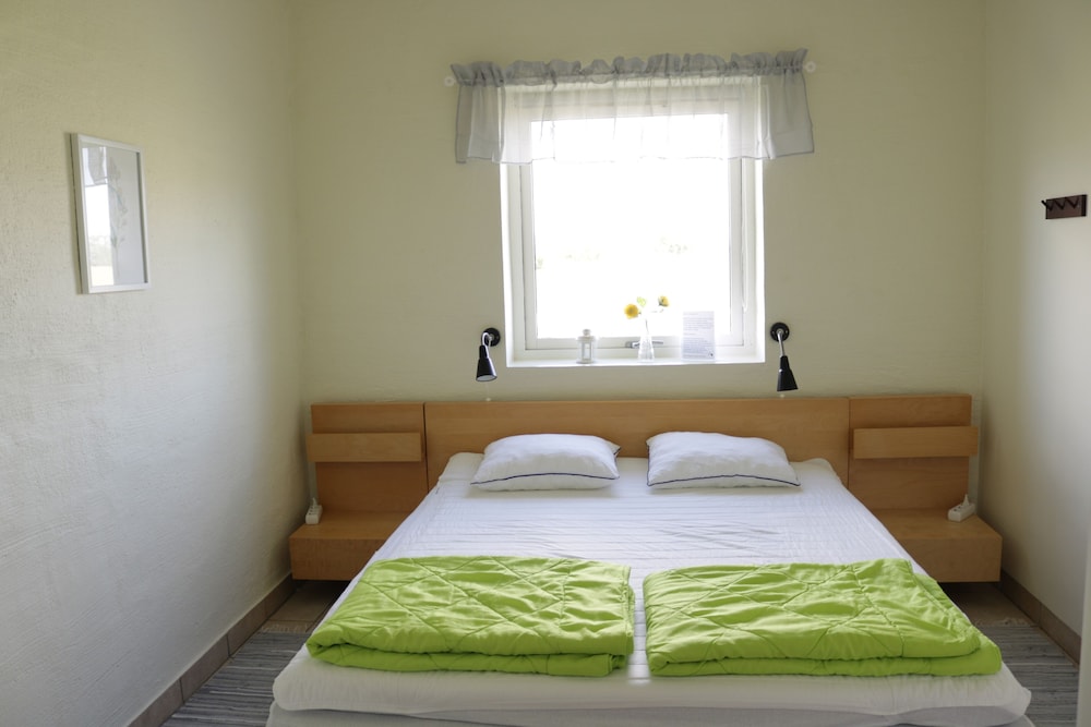 Kärraton Vandrarhem - Hostel