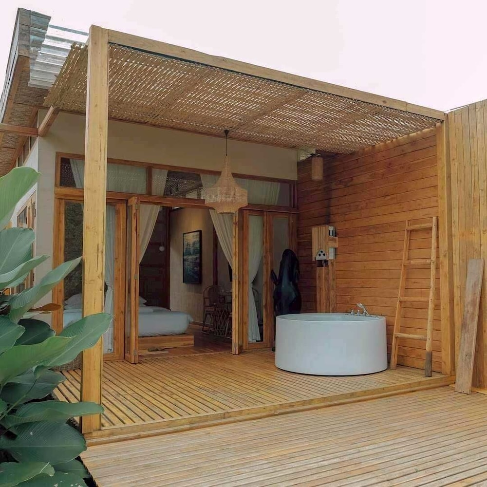 Lomhaijai Homestay