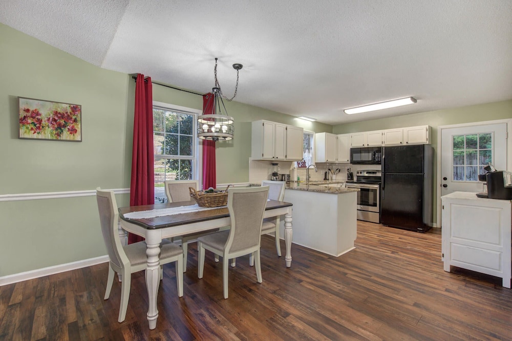 Photo 24