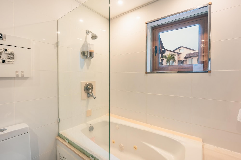 Townhouse With Ocean View Puerto Bahia P5