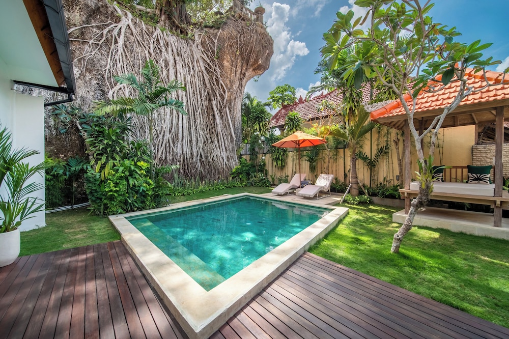 Tropical Villa Sinar Maluku