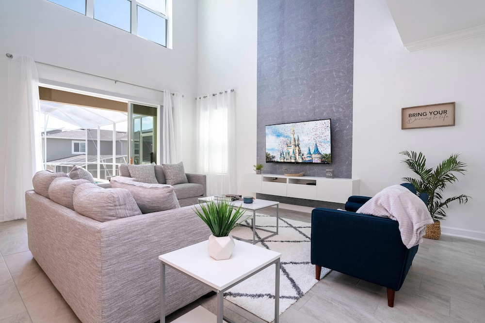 1153 KS -luxury Oasis 5br/5ba Home, Private Pool