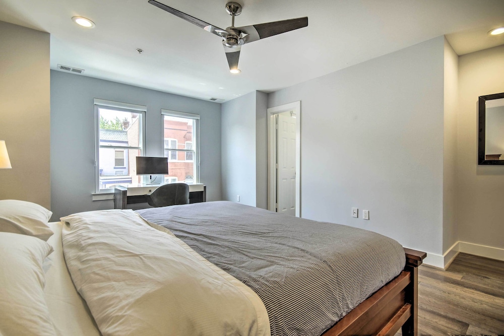 2 Mi to National Mall: Modern DC Retreat w/ Patio view 3