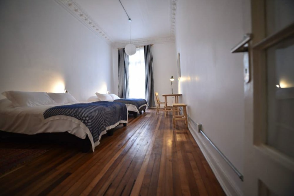 Valparaiso Vacations - Hostal CasaPlan - Property Image 6