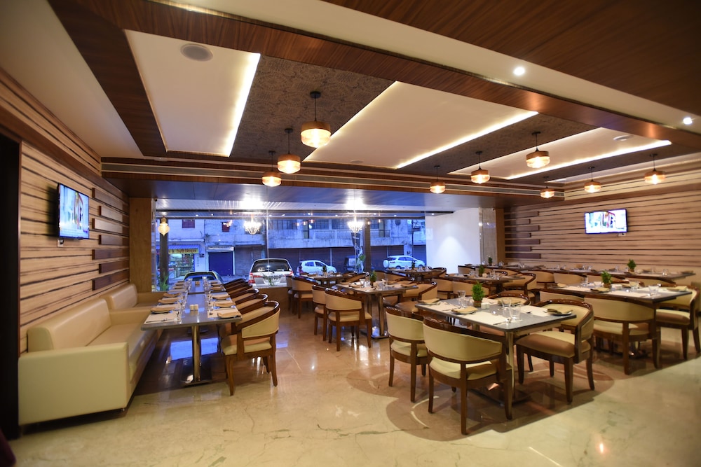Hotel Grand Rajputana