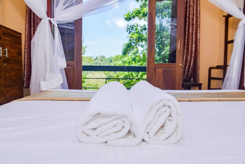 Unawatuna Nature Villa