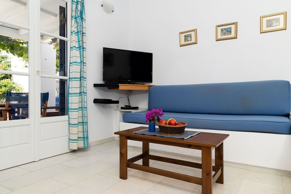 Angali TA 3 Bedroom Home 60m From Kastraki Beach