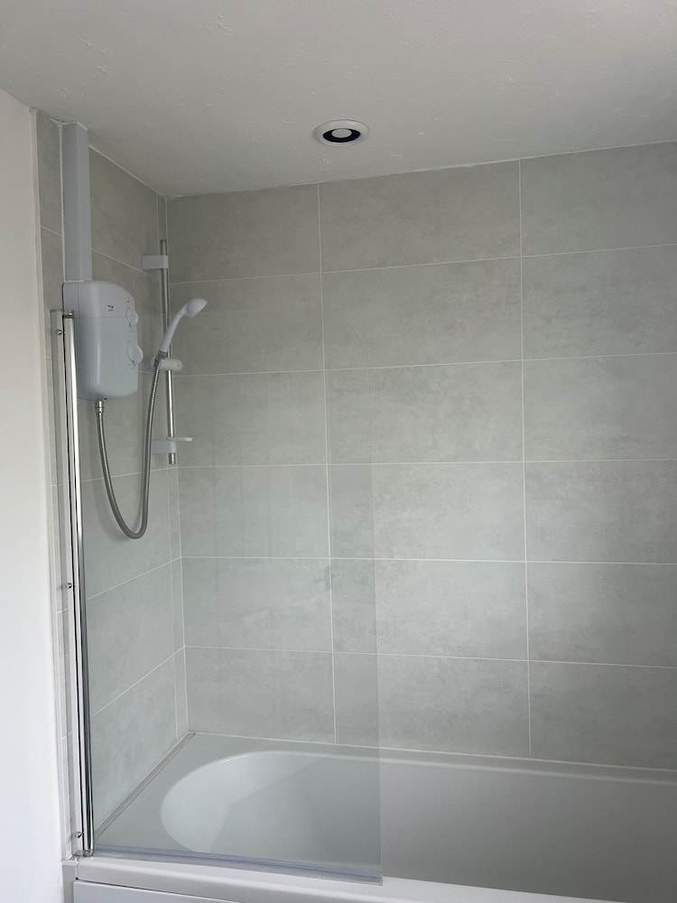 The Coral Guest House Winchester
